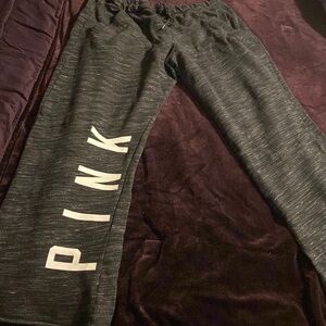 Women’s Victoria secret/Pink sweat pants